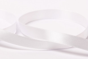 Лента атласная 12 мм ( 1/2 ") "Gamma" №001 белый 33 метра